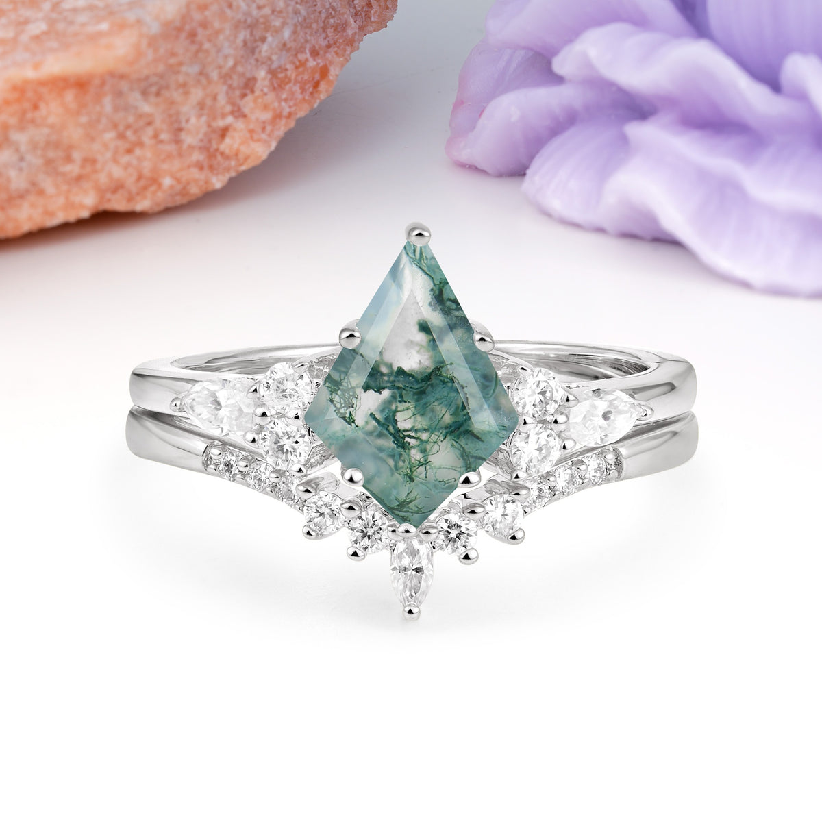 Classic, Luxurious 5-Prong Kite Cut Moss Agate Bridal Ring Set - Additional view