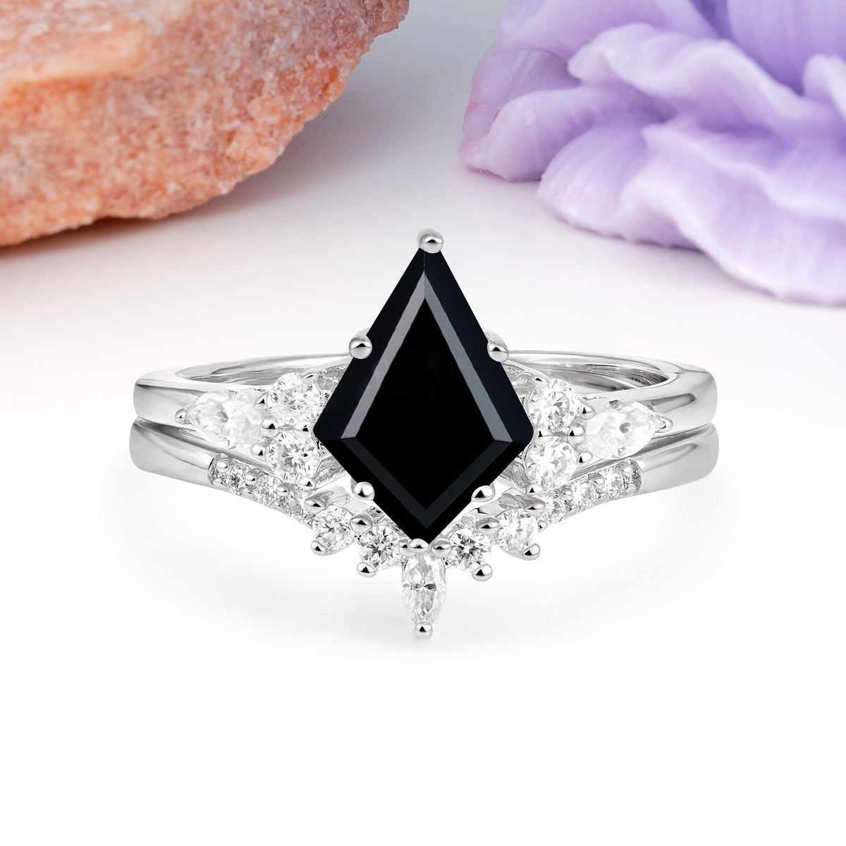 Classic, Luxurious 5-Prong Kite Cut Black Onyx Bridal Ring Set - Additional view