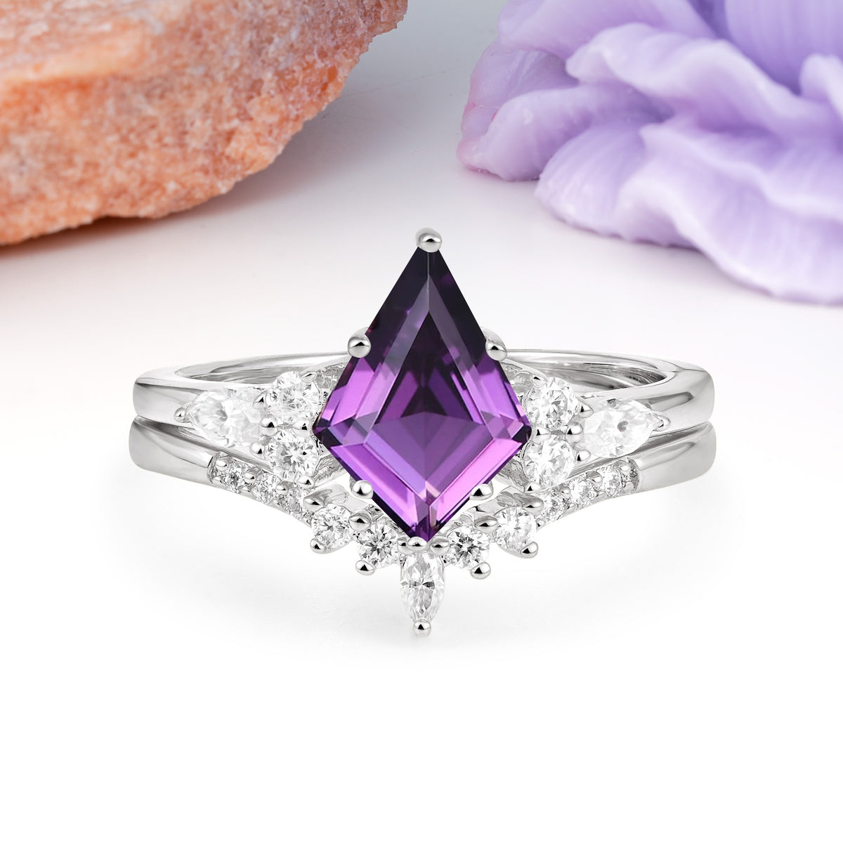 Classic, Luxurious 5-Prong Kite Cut Amethyst Bridal Ring Set - Additional view
