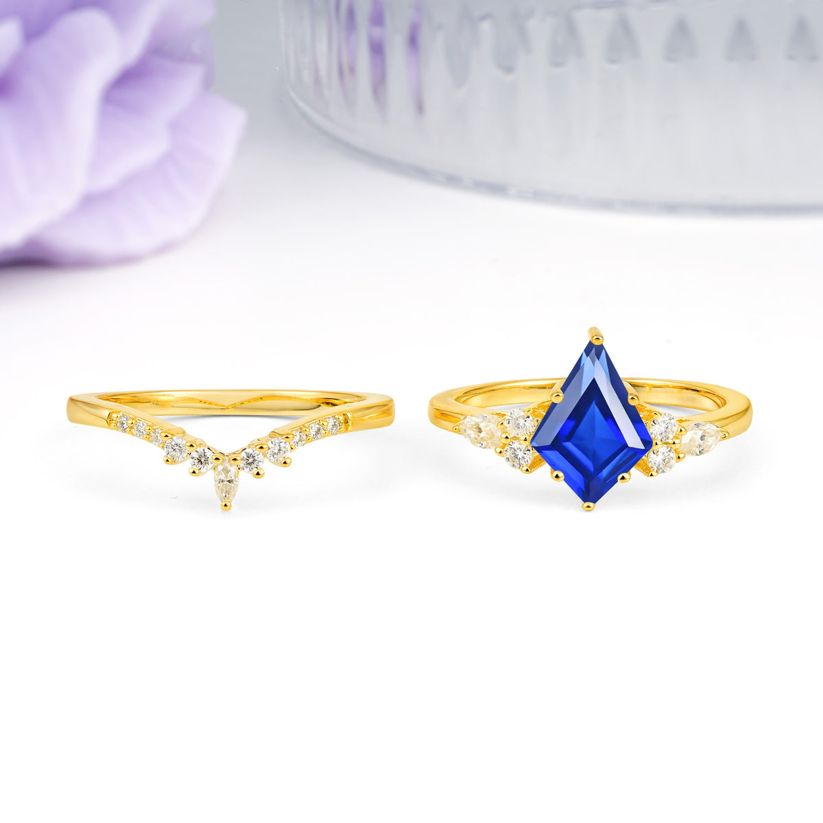 Classic, Luxurious 5-Prong Kite Cut Sapphire Bridal Ring Set - Additional view