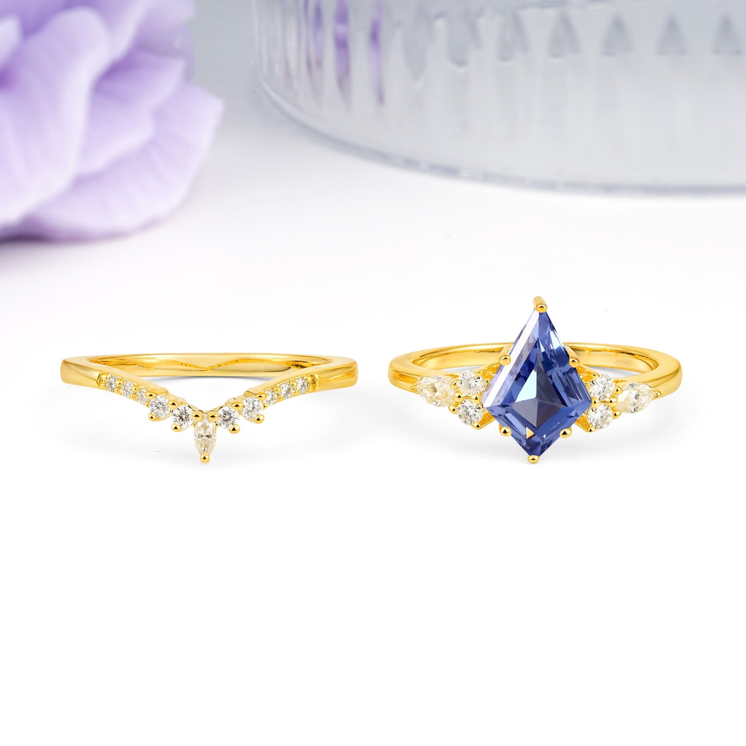 Classic, Luxurious 5-Prong Kite Cut Tanzanite Bridal Ring Set - Additional view