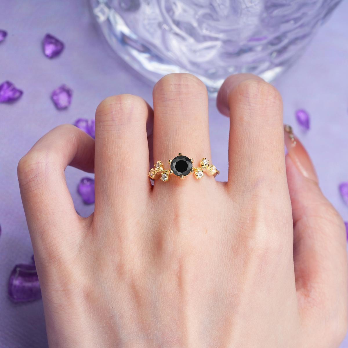 Classic, Minimalist 6-Prong Round Cut Black Onyx Engagement Ring