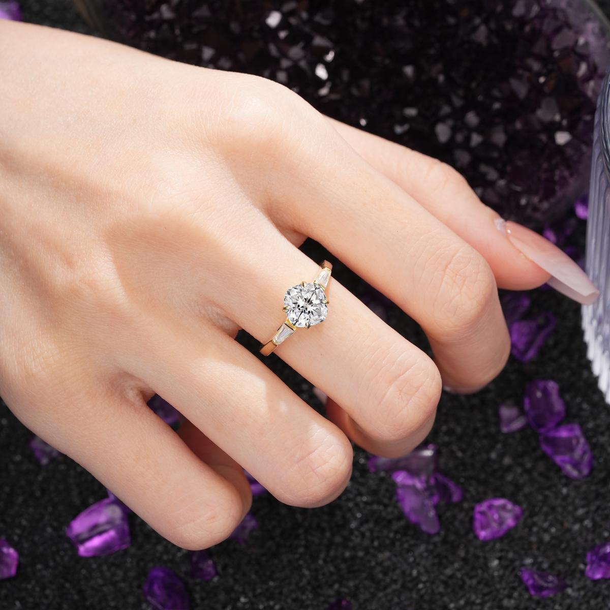 Classic, Minimalist 4-Prong Princess Cut Lab Diamond Engagement Ring