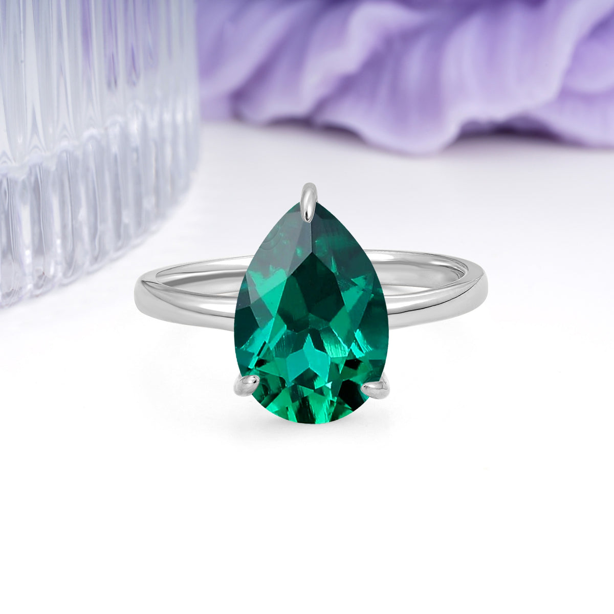 Classic Minimalist 3 Prong Pear Cut Emerald Engagement Ring - Additional view