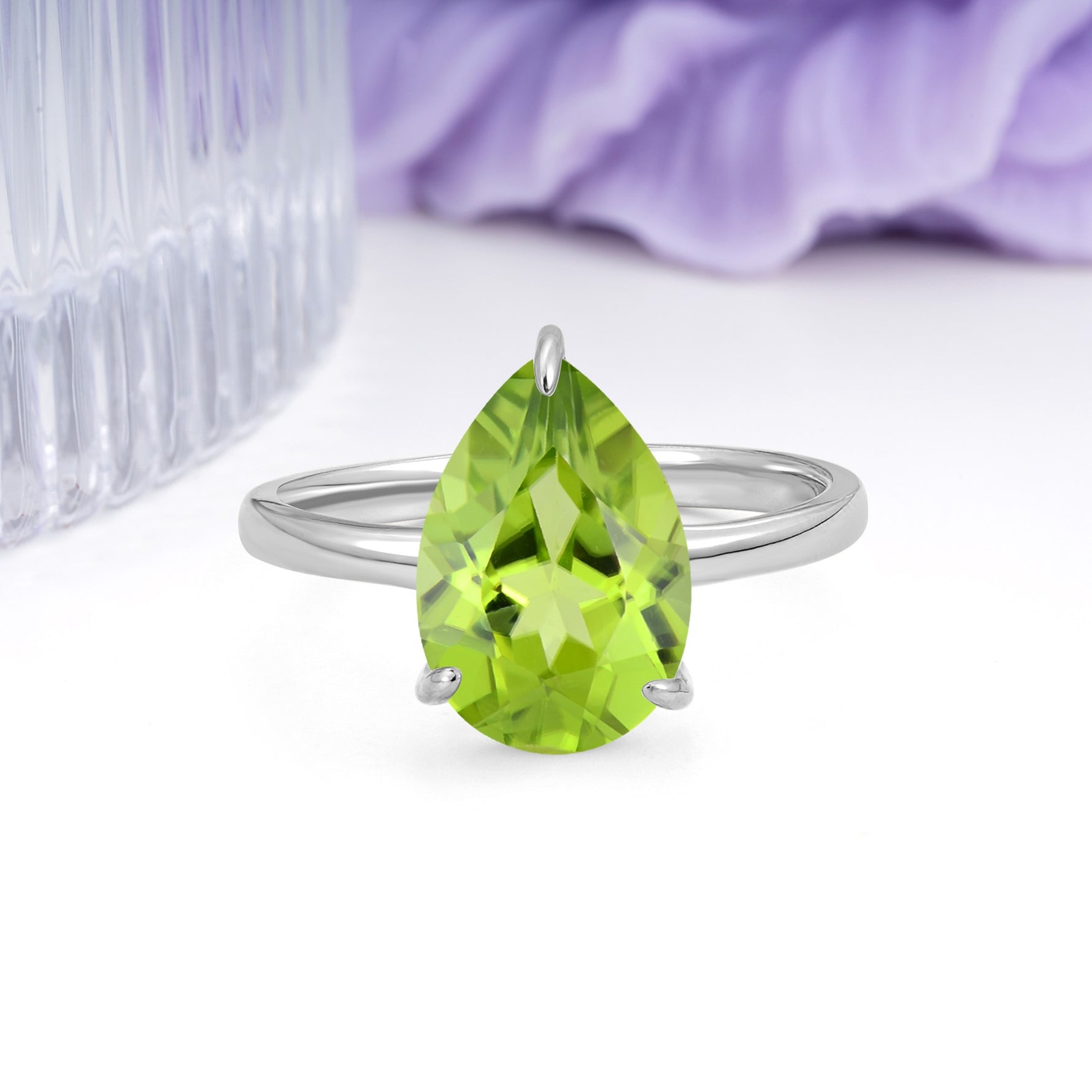Classic Minimalist 3 Prong Pear Cut Peridot Engagement Ring - Additional view