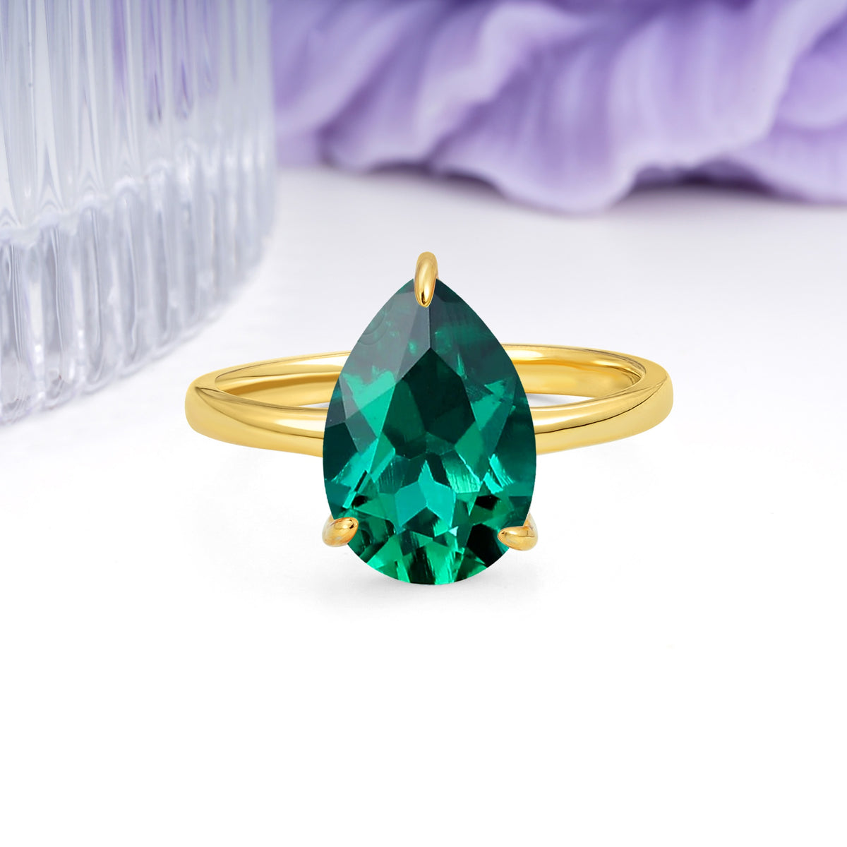 Classic Minimalist 3 Prong Pear Cut Emerald Engagement Ring - Additional view