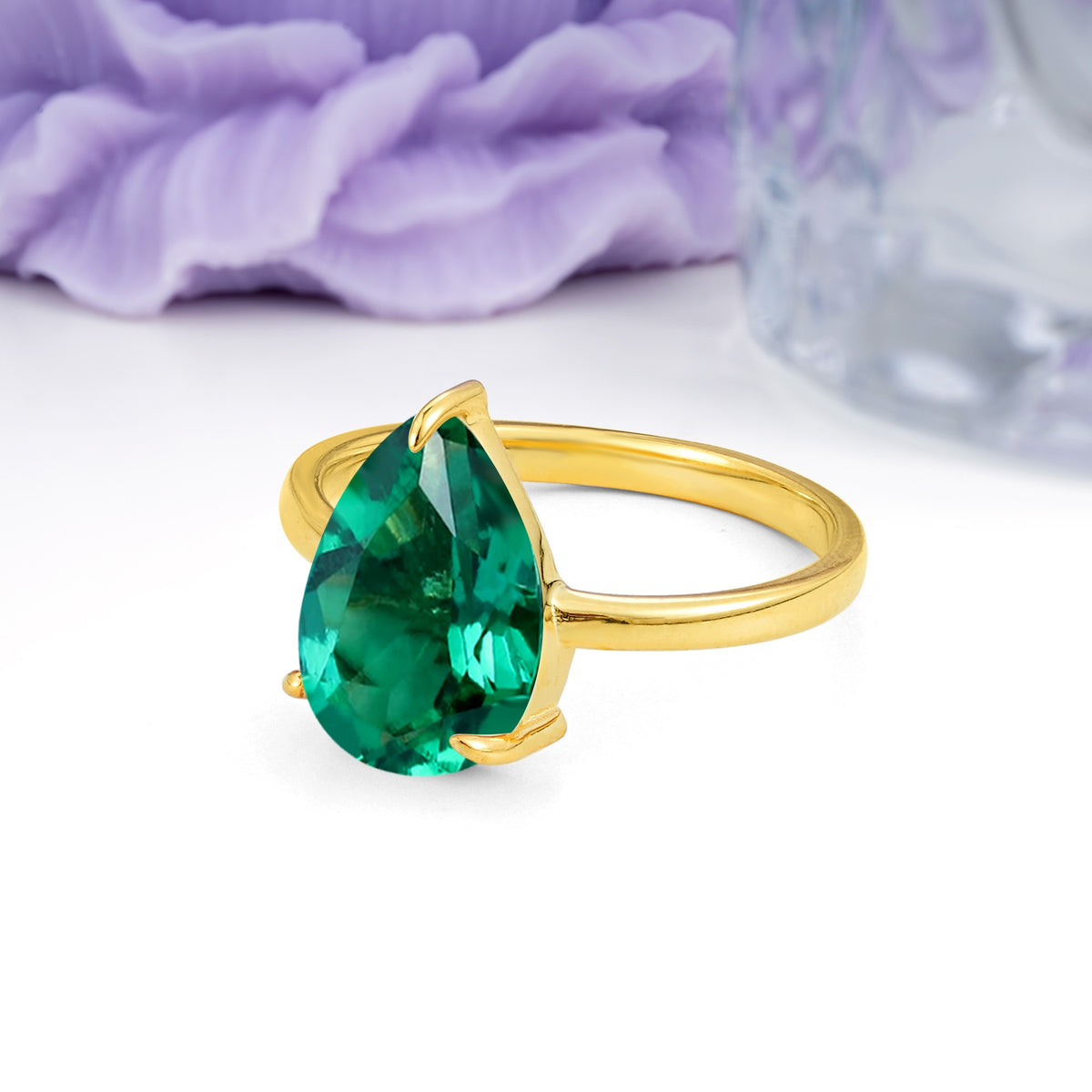 Classic Minimalist 3 Prong Pear Cut Emerald Engagement Ring - Additional view
