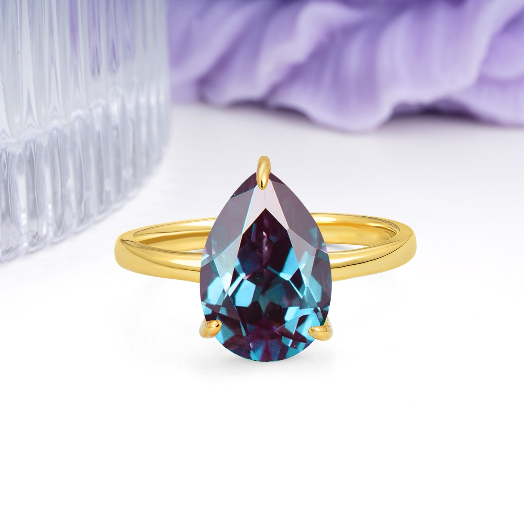 Classic Minimalist 3 Prong Pear Cut Alexandrite Engagement Ring - Additional view