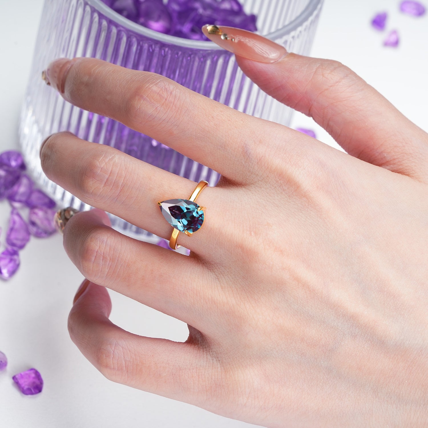 Classic Minimalist 3 Prong Pear Cut Alexandrite Engagement Ring - Additional view
