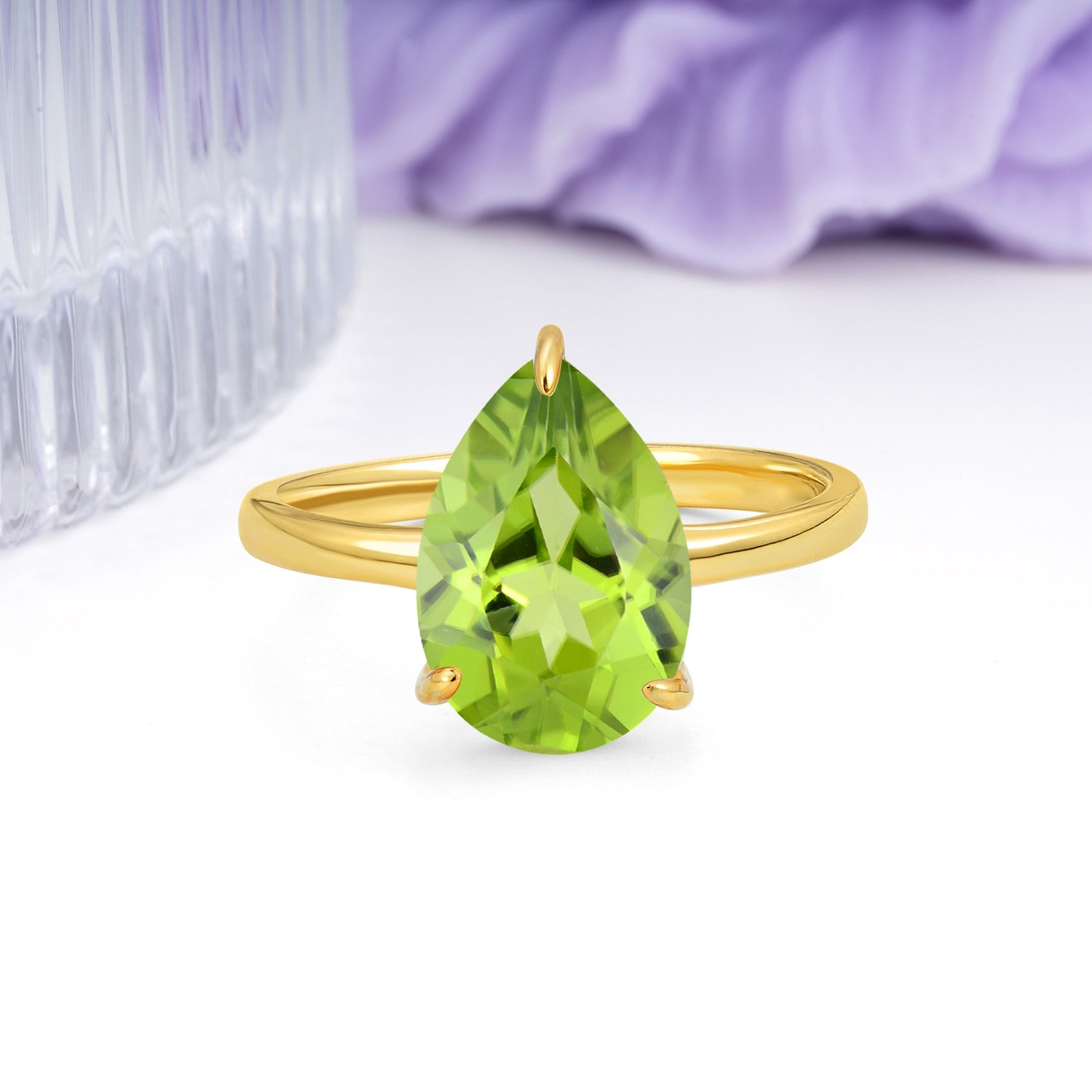 Classic Minimalist 3 Prong Pear Cut Peridot Engagement Ring - Additional view