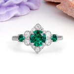 Unique Vintage-Luxury 4-Prong Round Cut Emerald Engagement Ring - Additional view
