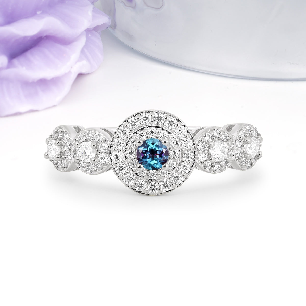 Luxurious Unique 4-Prong Round Cut Alexandrite Engagement Ring - Additional view