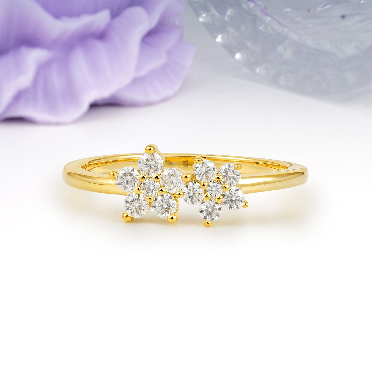 Luxurious and Unique Flower-Shaped 5-Prong Round Cut Moissanite Wedding Ring - Additional view