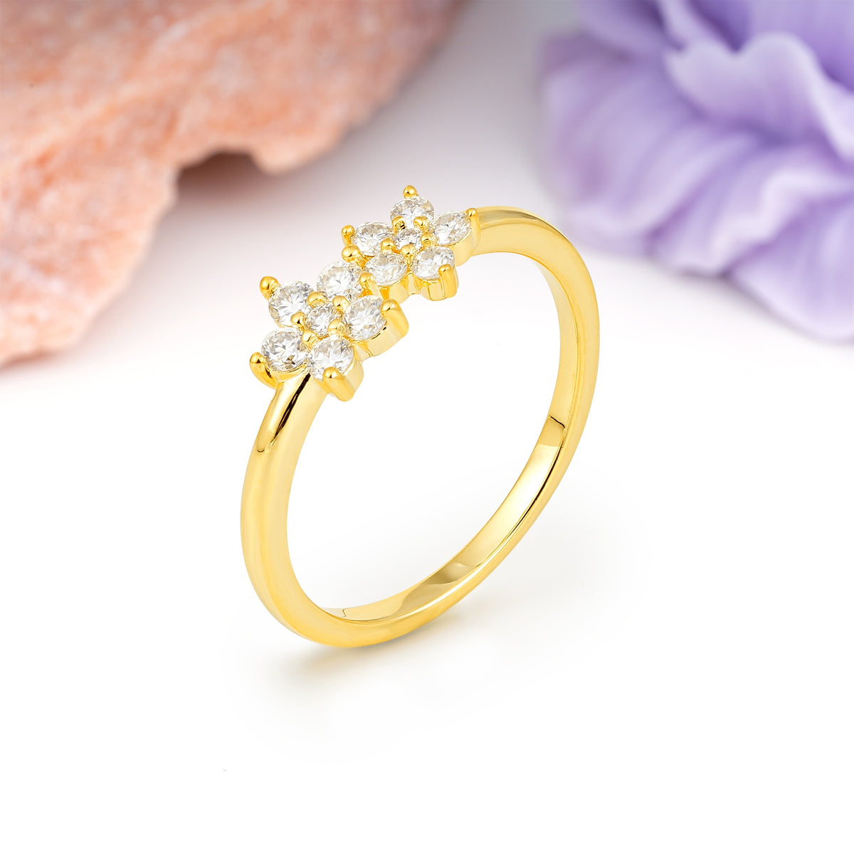 Luxurious and Unique Flower-Shaped 5-Prong Round Cut Moissanite Wedding Ring - Additional view