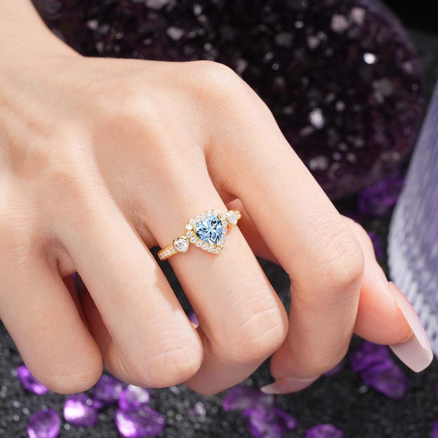 Luxurious 3 Prong Heart Cut Aquamarine Engagement Ring - Additional view