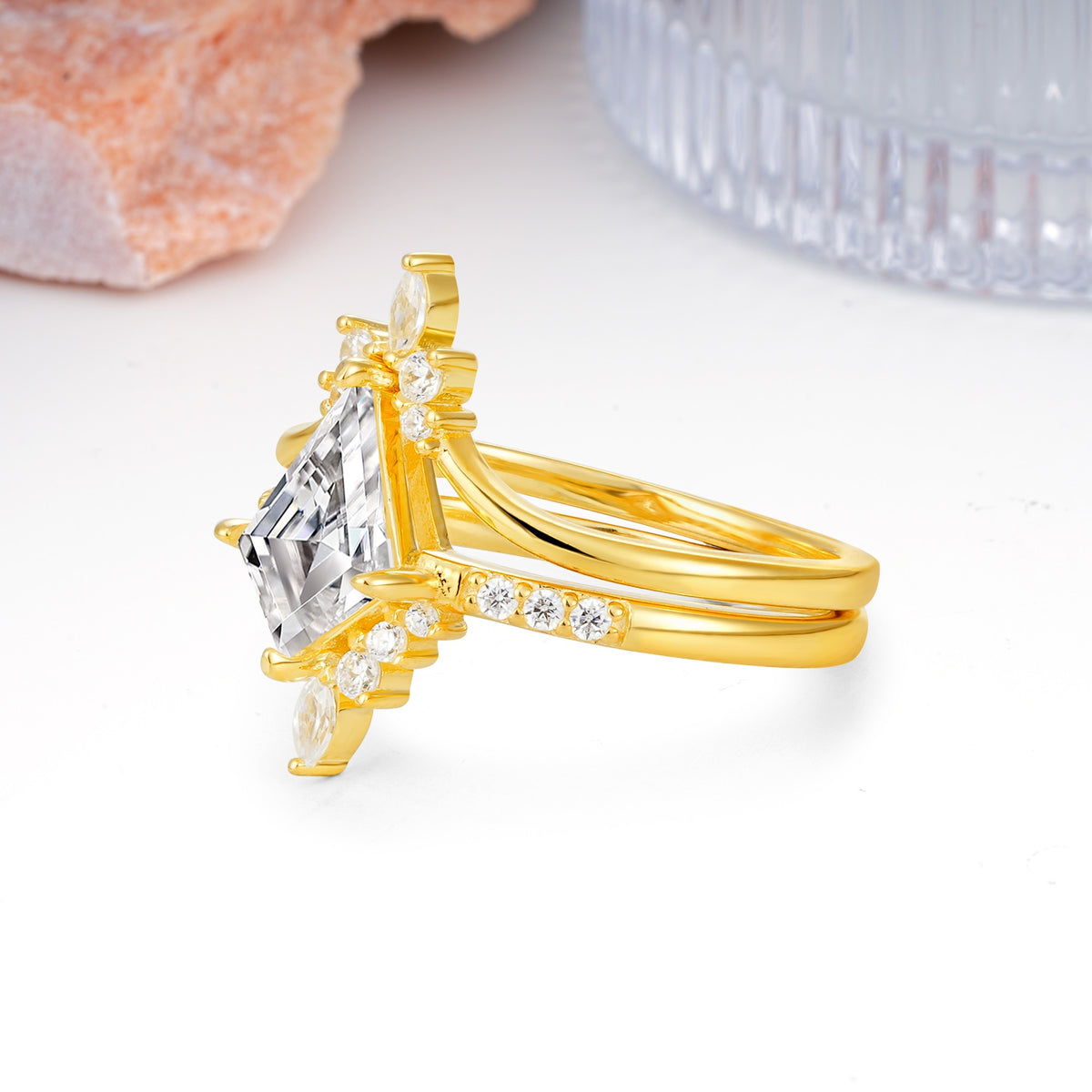 Luxurious Classic 4-Prong Kite Cut Lab Diamond Bridal Ring Set - Additional view