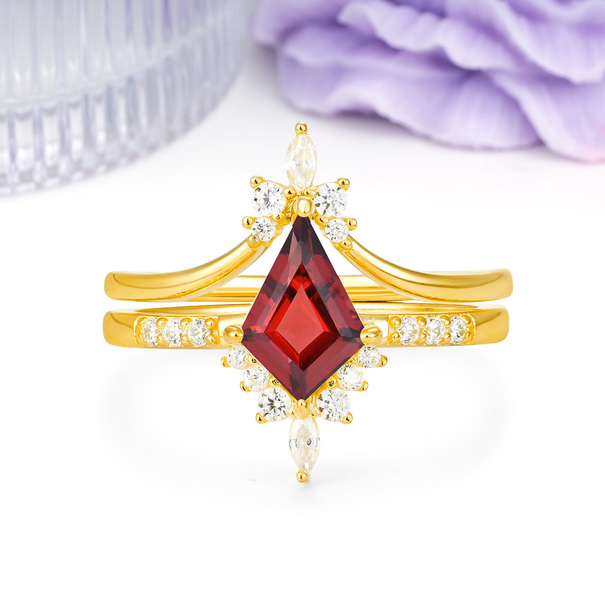 Luxurious Classic 4-Prong Kite Cut Garnet Bridal Ring Set - Additional view