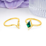 Luxurious Classic 4-Prong Kite Cut Emerald Bridal Ring Set - Additional view