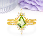 Luxurious Classic 4-Prong Kite Cut Peridot Bridal Ring Set - Additional view