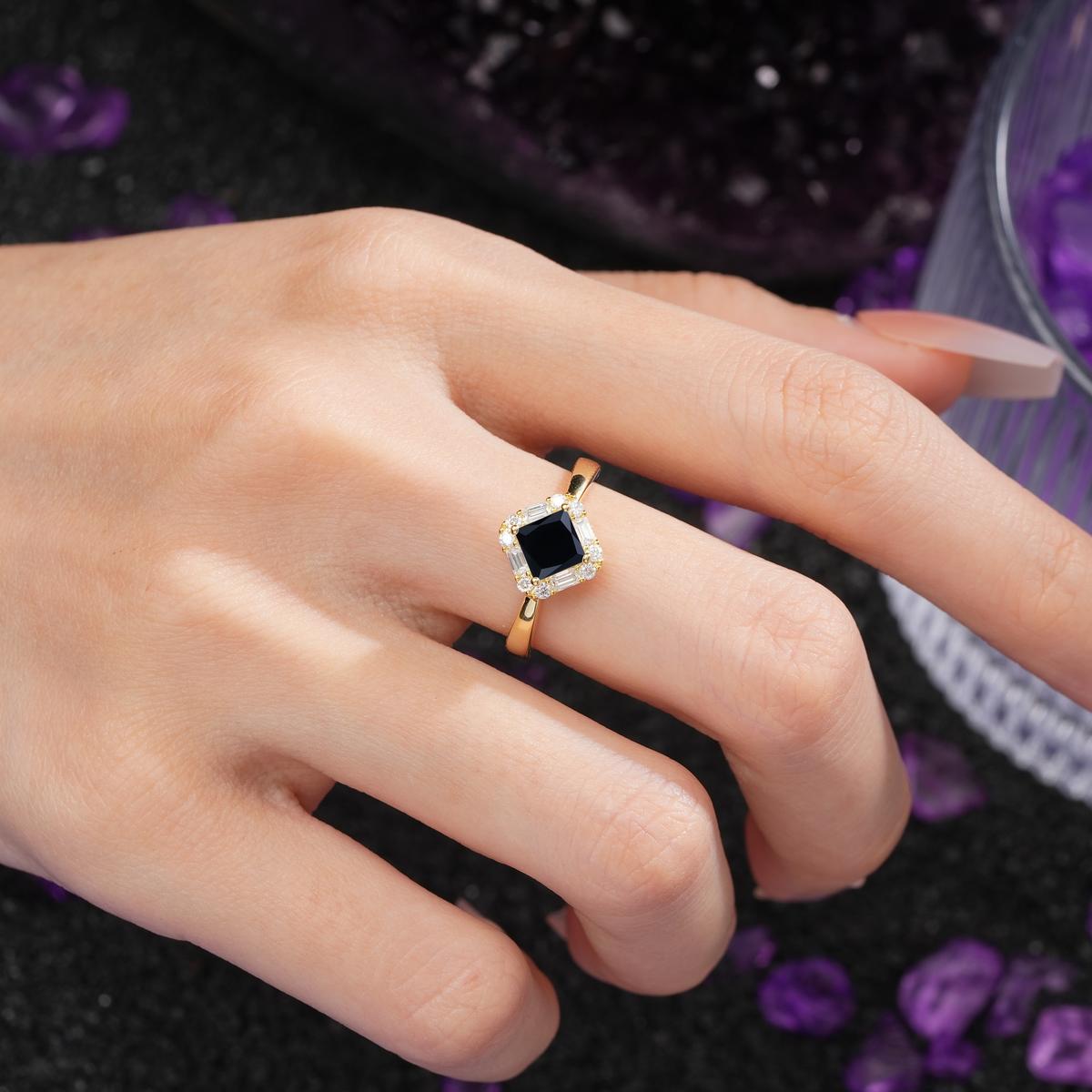Classic Luxury 4-Prong Princess-Cut Black Onyx Engagement Ring