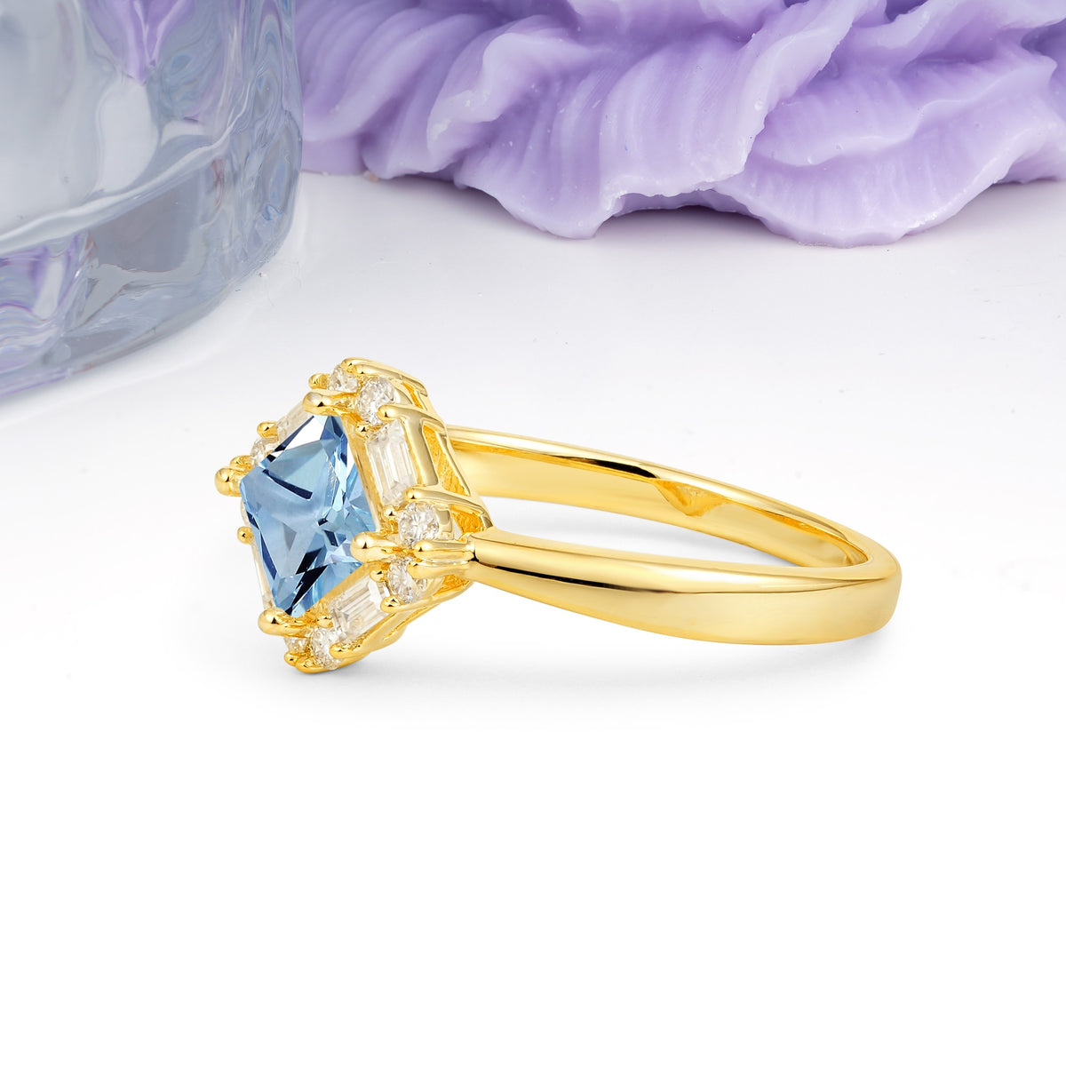 Classic Luxury 4-Prong Princess-Cut Aquamarine Engagement Ring - Additional view