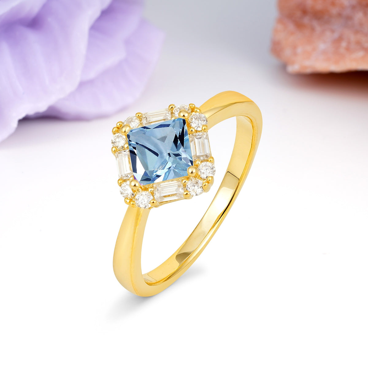 Classic Luxury 4-Prong Princess-Cut Aquamarine Engagement Ring - Additional view