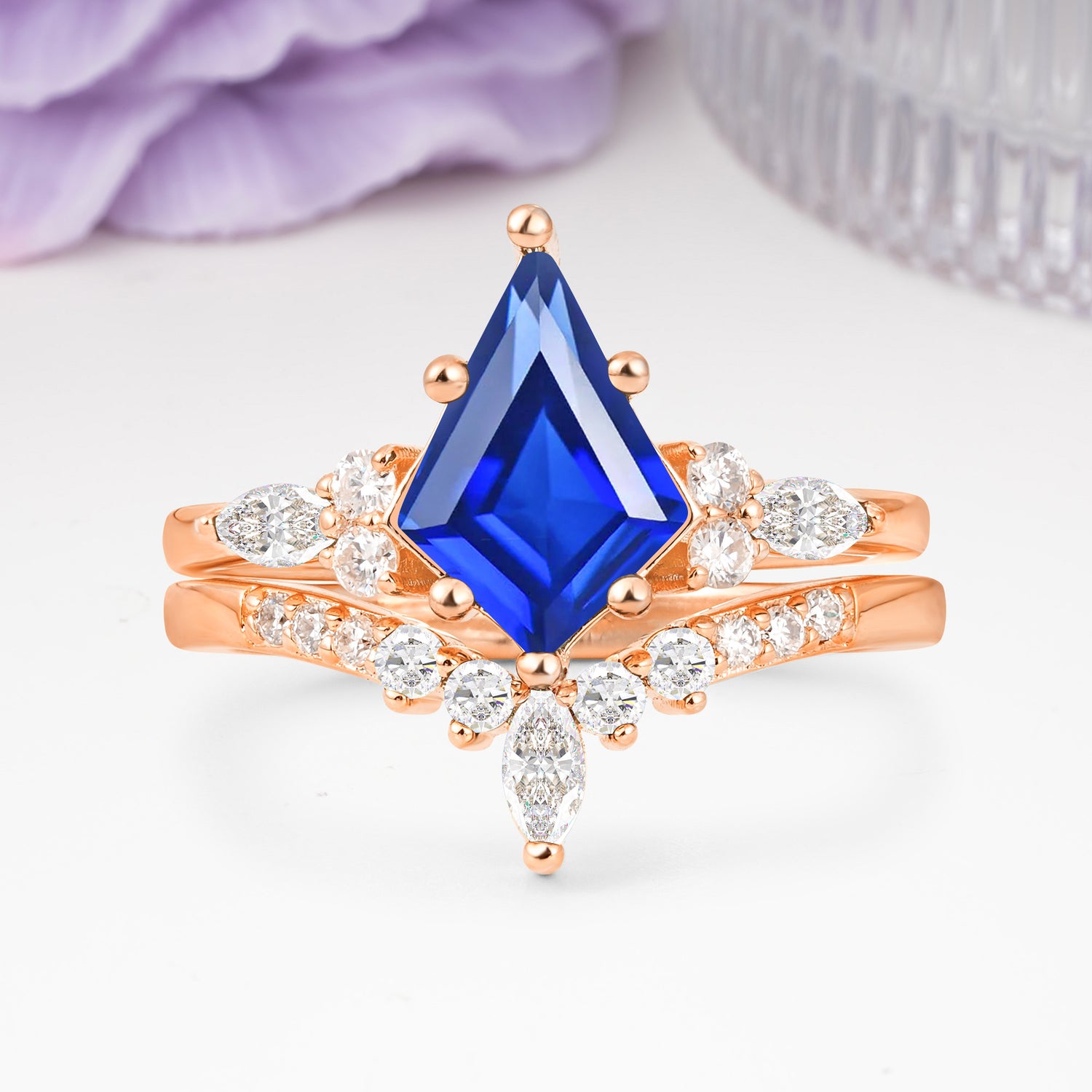 Luxurious 5-Prong Kite Cut Sapphire Bridal Ring Set