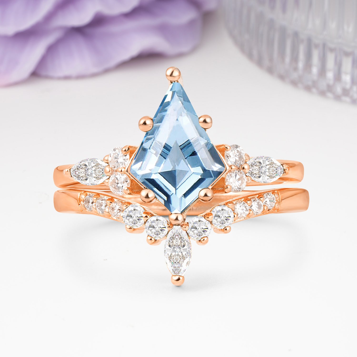 Luxurious 5-Prong Kite Cut Aquamarine Bridal Ring Set
