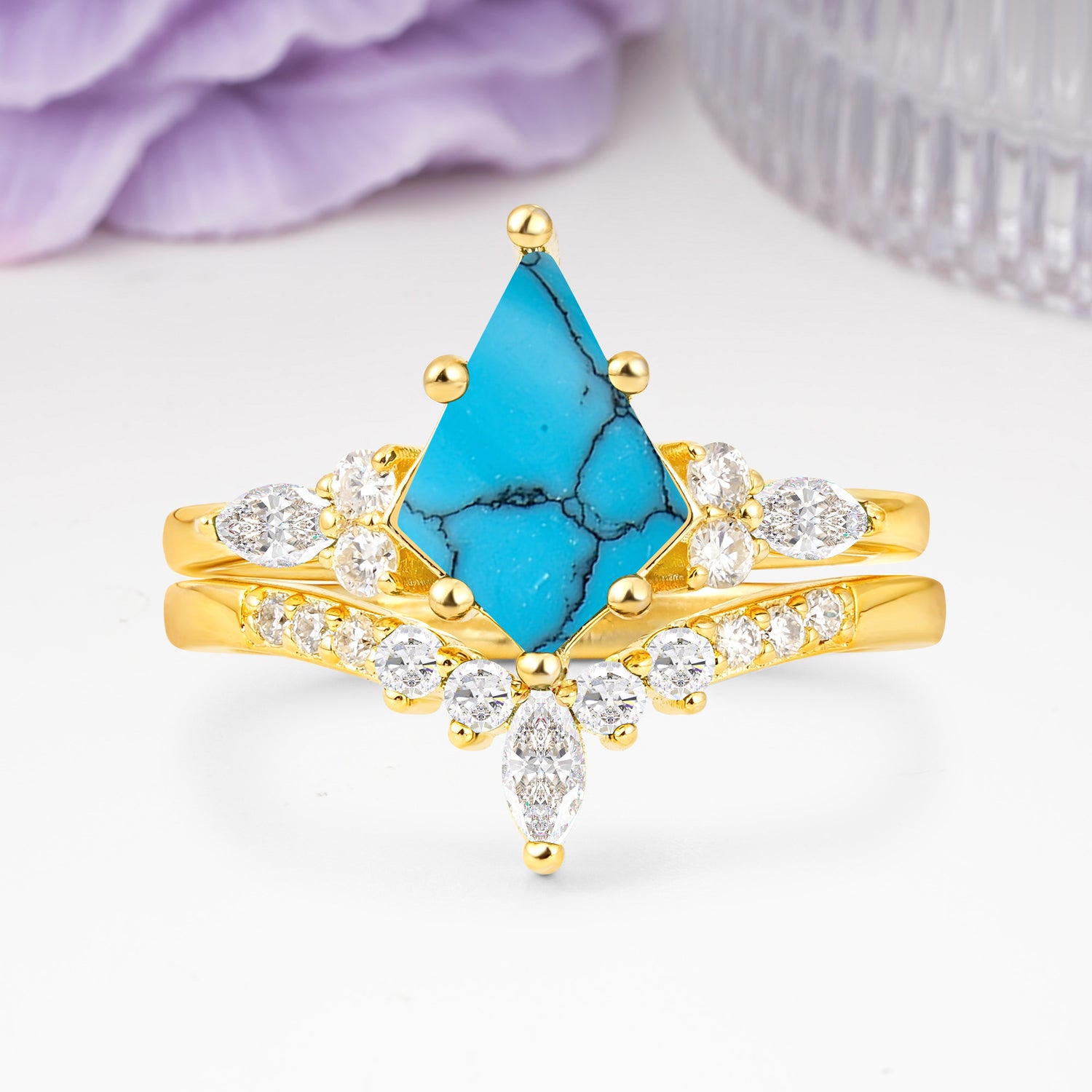 Luxurious 5-Prong Kite Cut Turquoise Bridal Ring Set