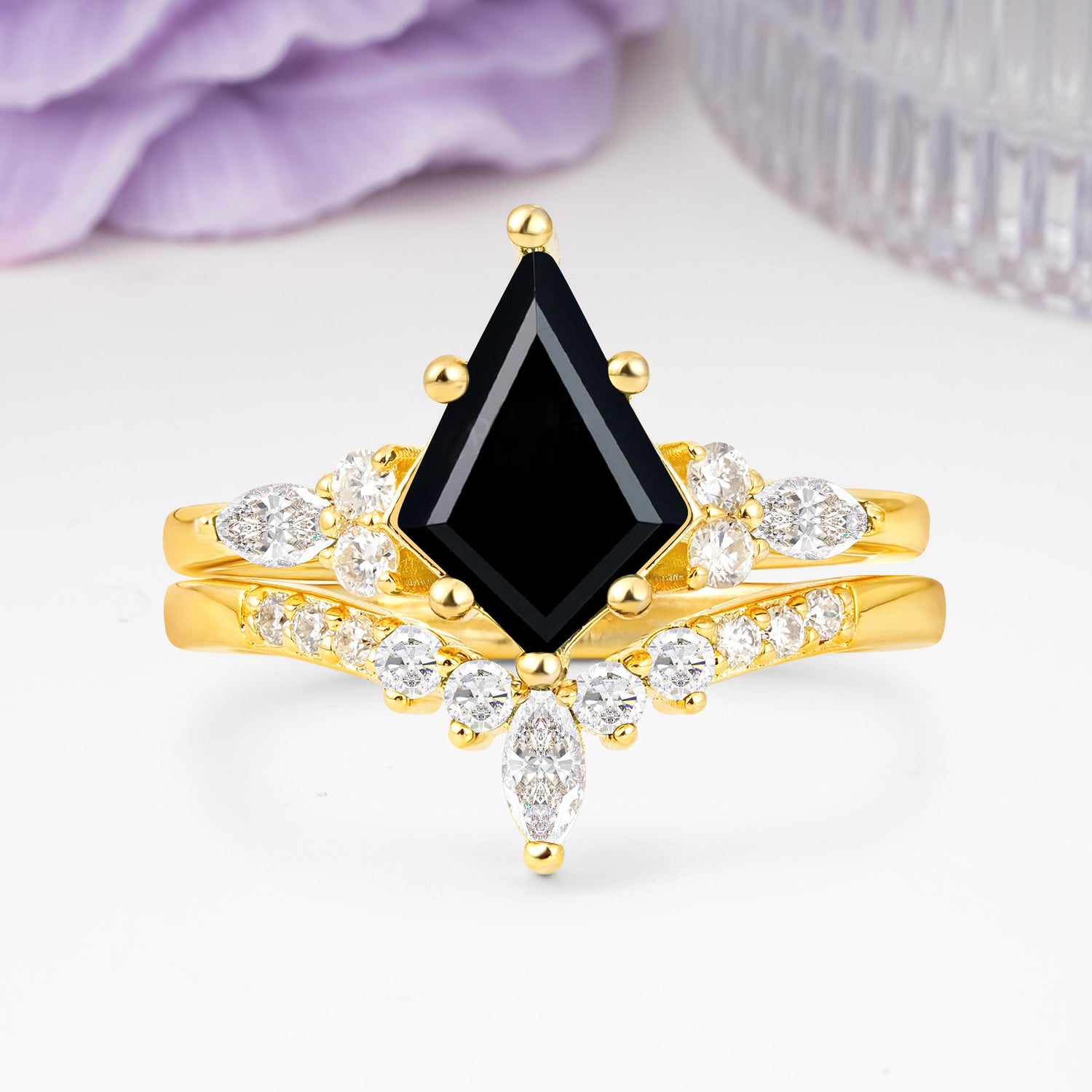 Luxurious 5-Prong Kite Cut Black Onyx Bridal Ring Set