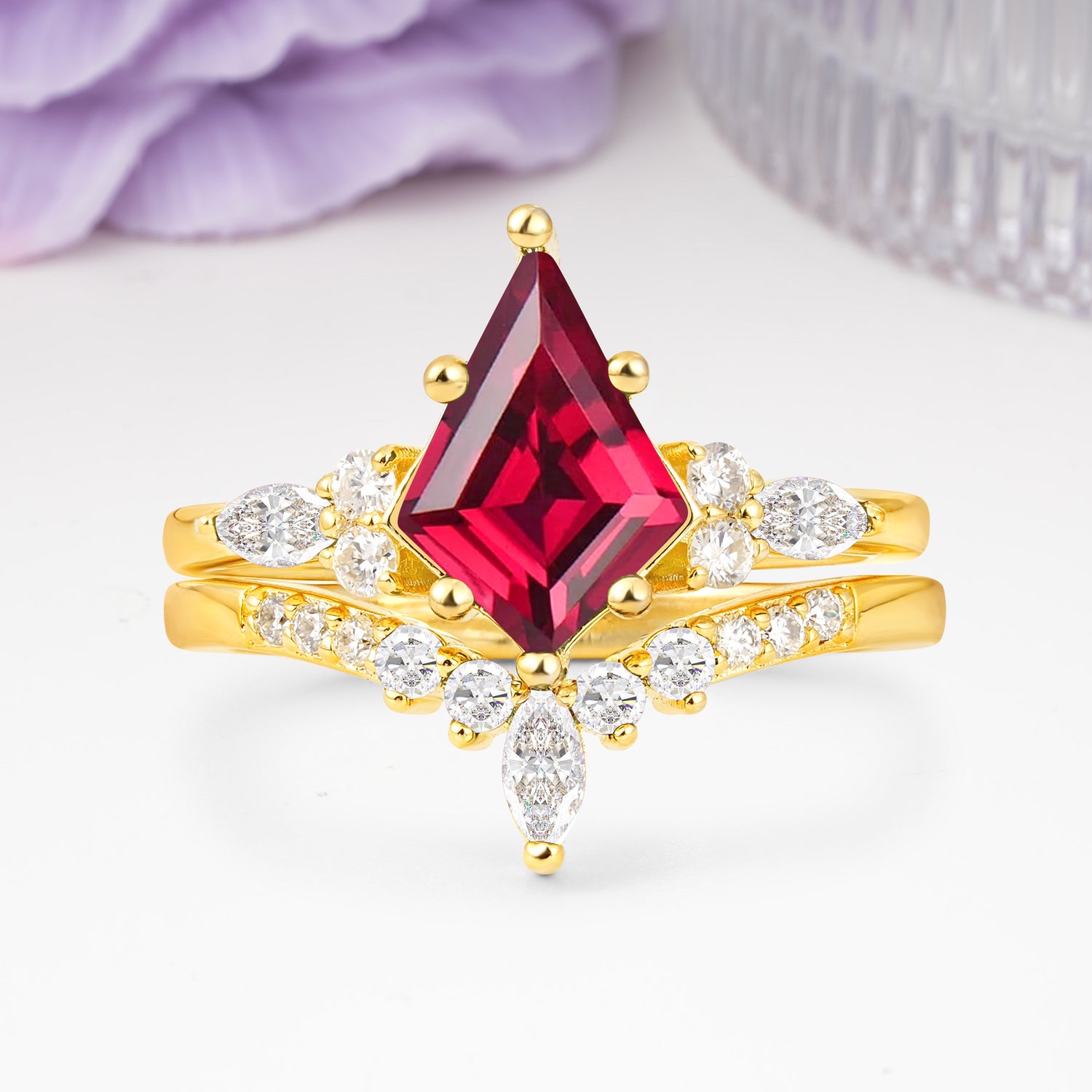 Luxurious 5-Prong Kite Cut Ruby Bridal Ring Set