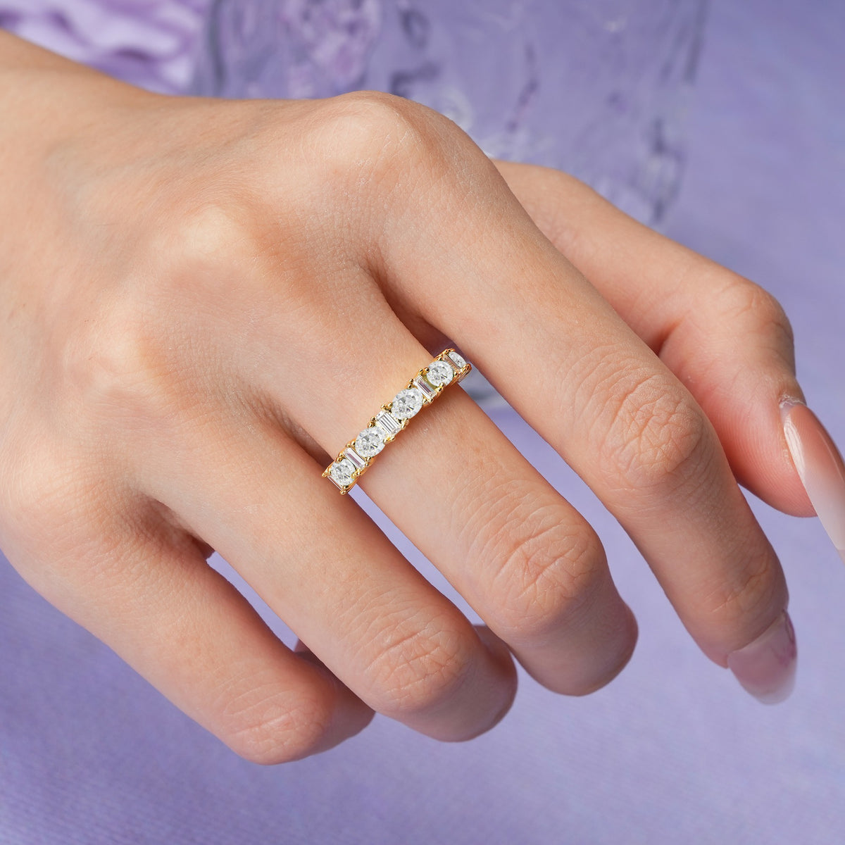 Alternating Round Cut Moissanite Half‑Eternity Stackable Wedding Ring - Additional view