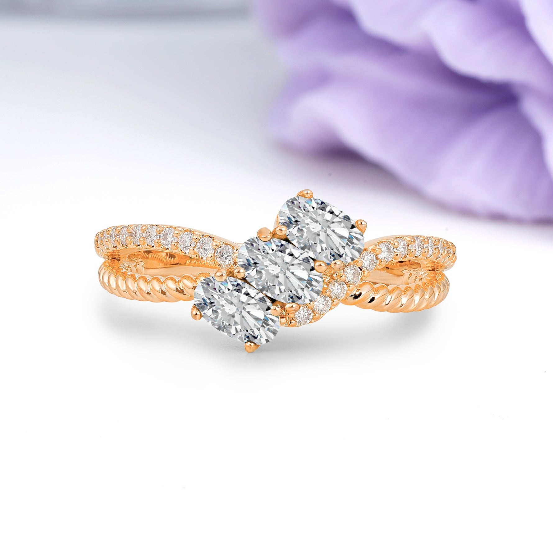 Luxurious Intertwined 4-Prong Oval Cut Lab Diamond Three-Stone Wedding Ring - Additional view