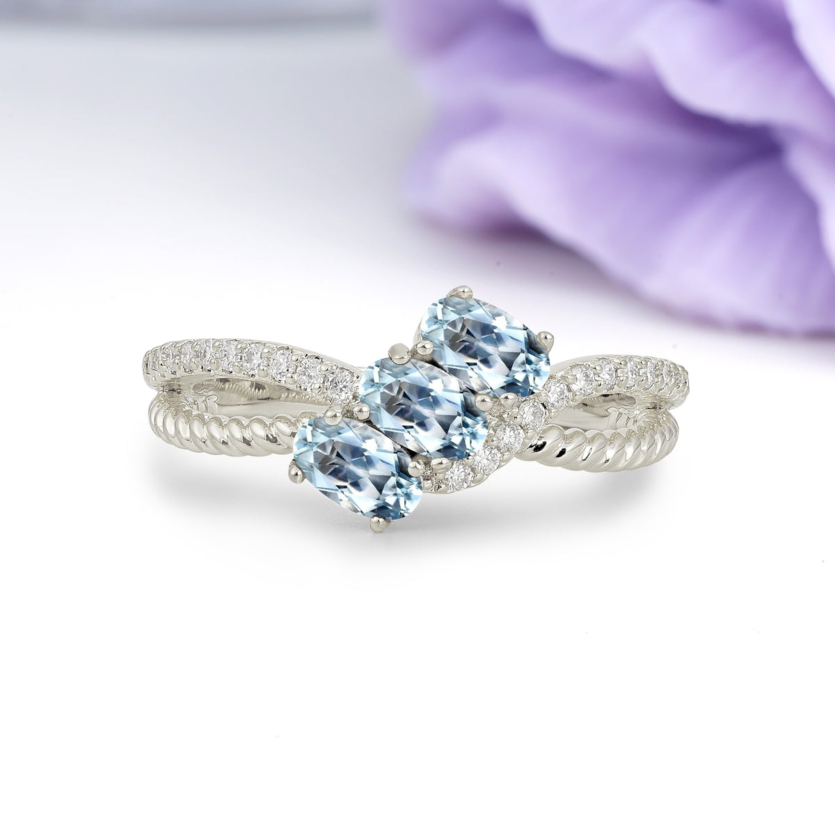 Luxurious And Unique 4 Prong Oval Cut Aquamarine Three Stone Wedding Ring - Additional view