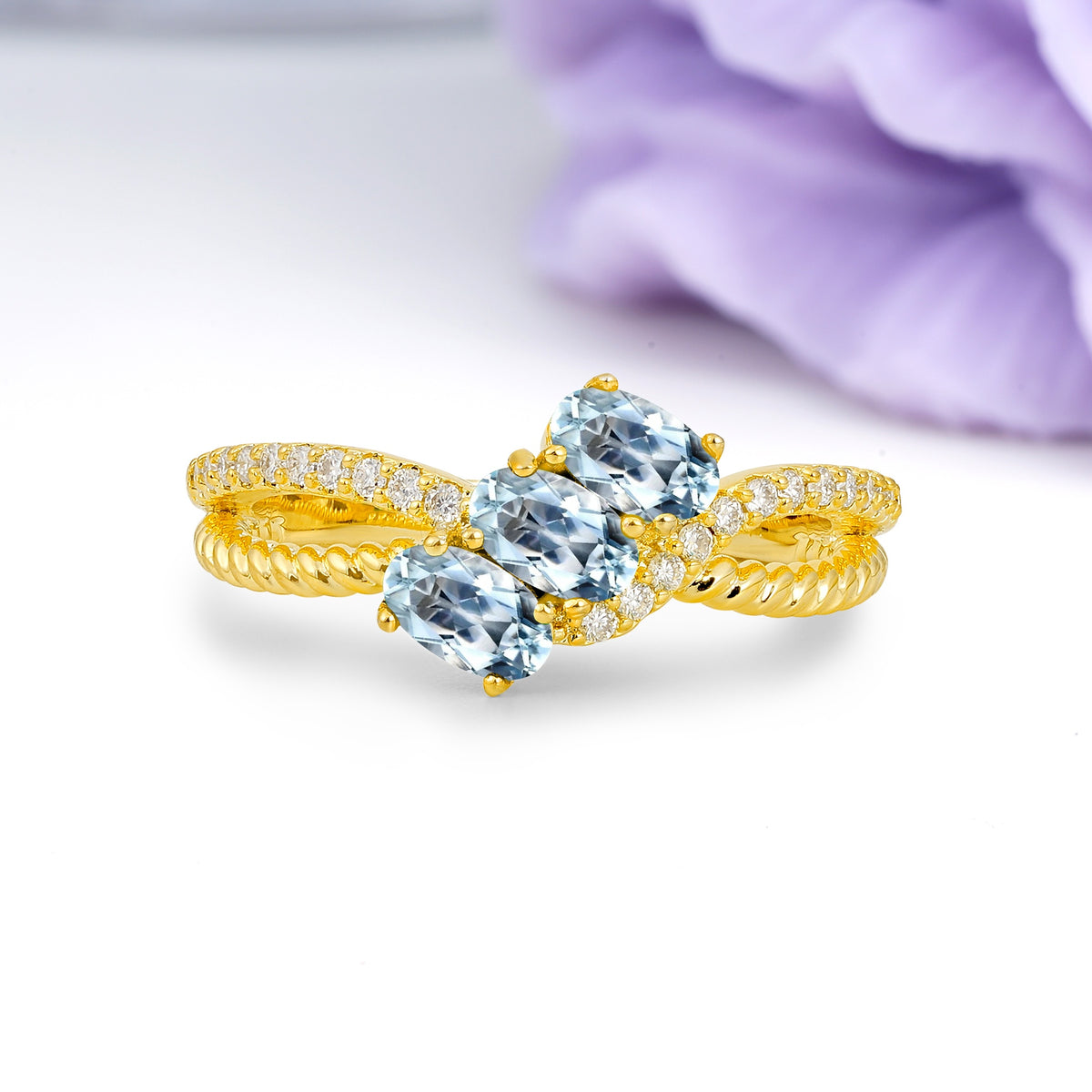 Luxurious And Unique 4 Prong Oval Cut Aquamarine Three Stone Wedding Ring - Additional view