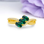 Luxurious Intertwined 4-Prong Oval Cut Emerald Three-Stone Wedding Ring - Additional view
