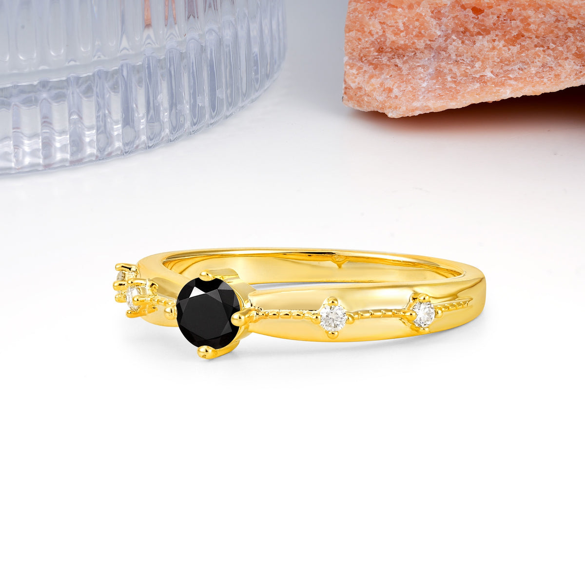 Simply Luxurious 4-Prong Round Cut Black Onyx Wedding Ring - Additional view