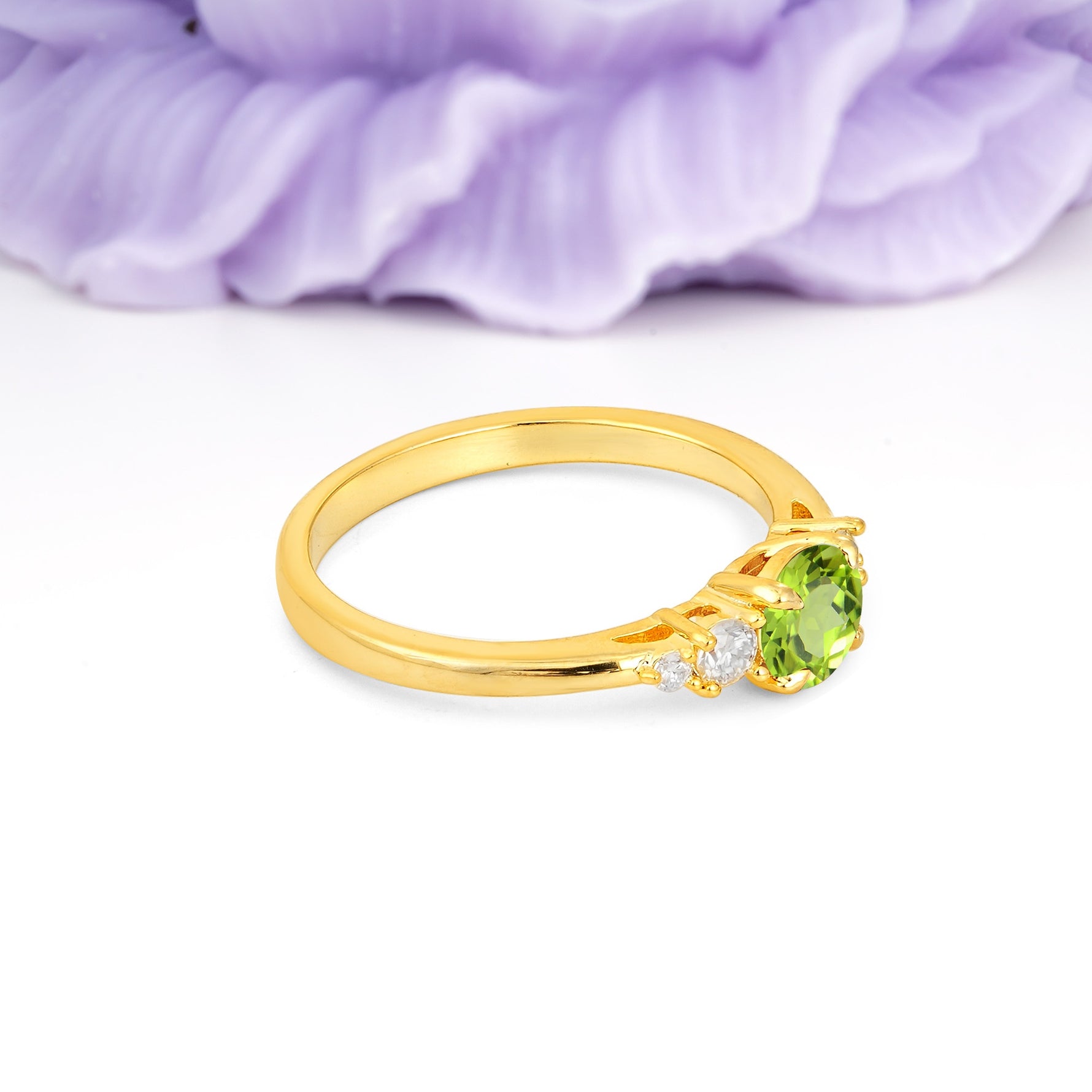 Simply Luxurious 4-Prong Round Cut Peridot Engagement Ring - Additional view