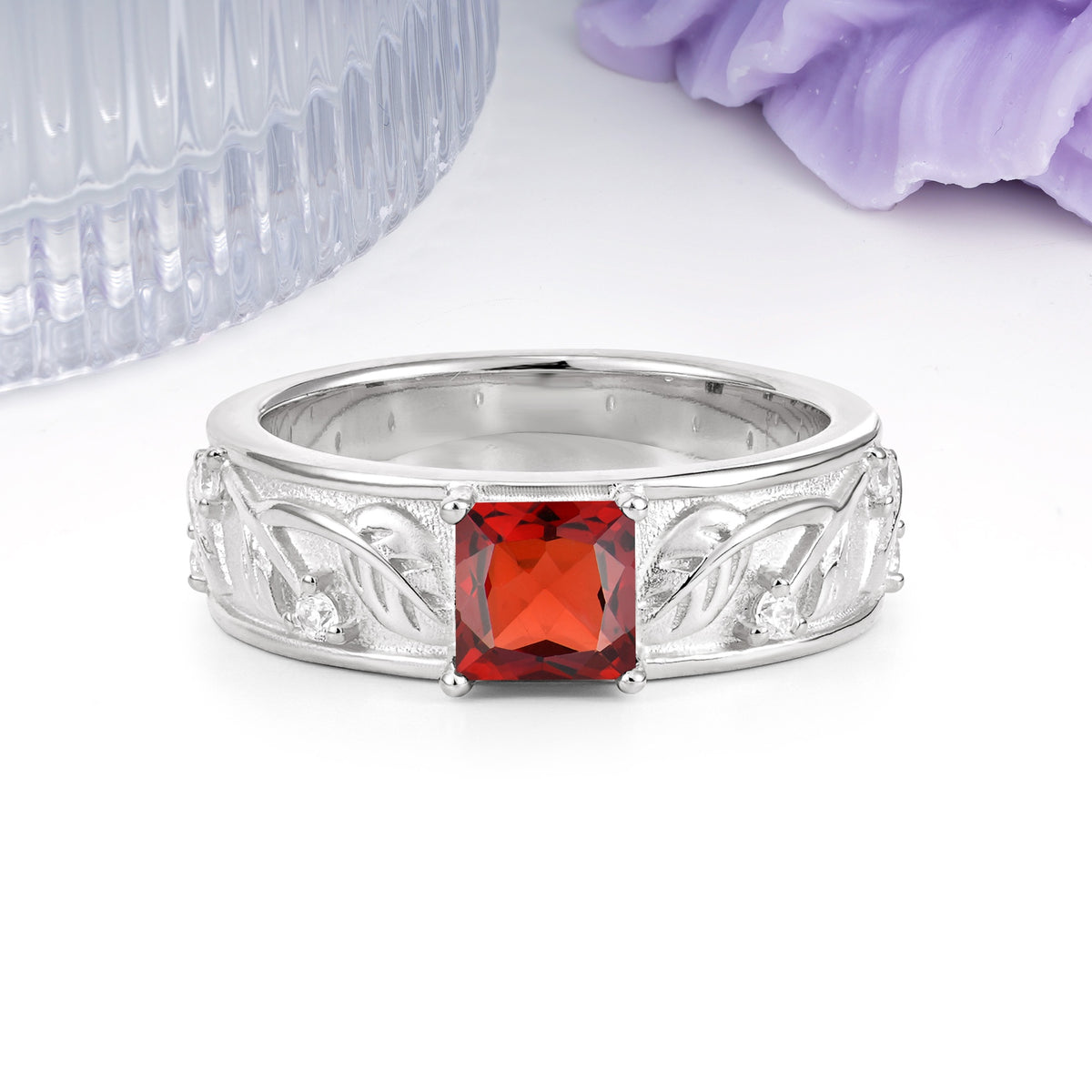 Nature-Inspired Luxury 4-Prong Garnet Engagement Ring - Additional view