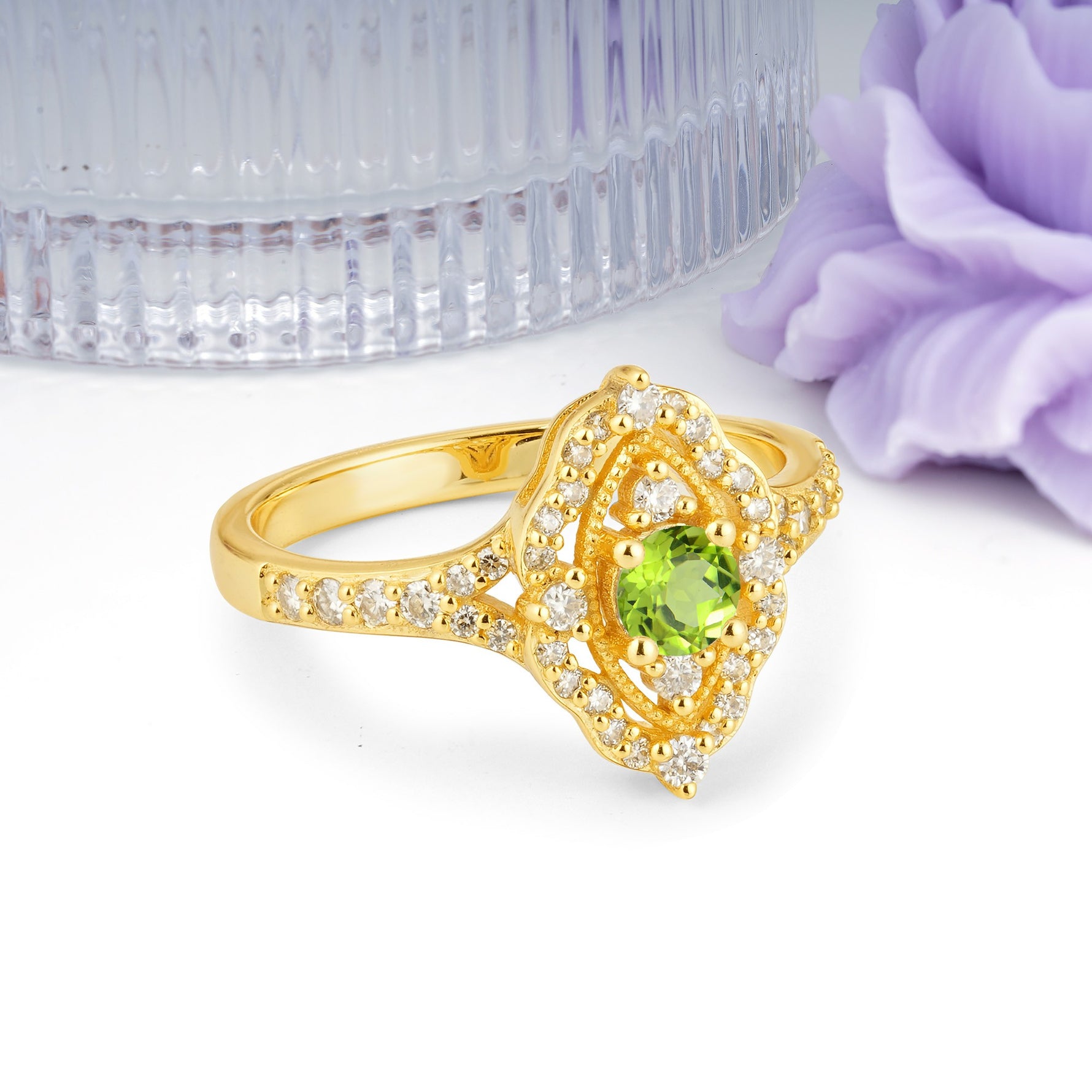 Vintage Art‑Deco Round Cut Peridot Open‑Filigree Halo Engagement Ring - Additional view