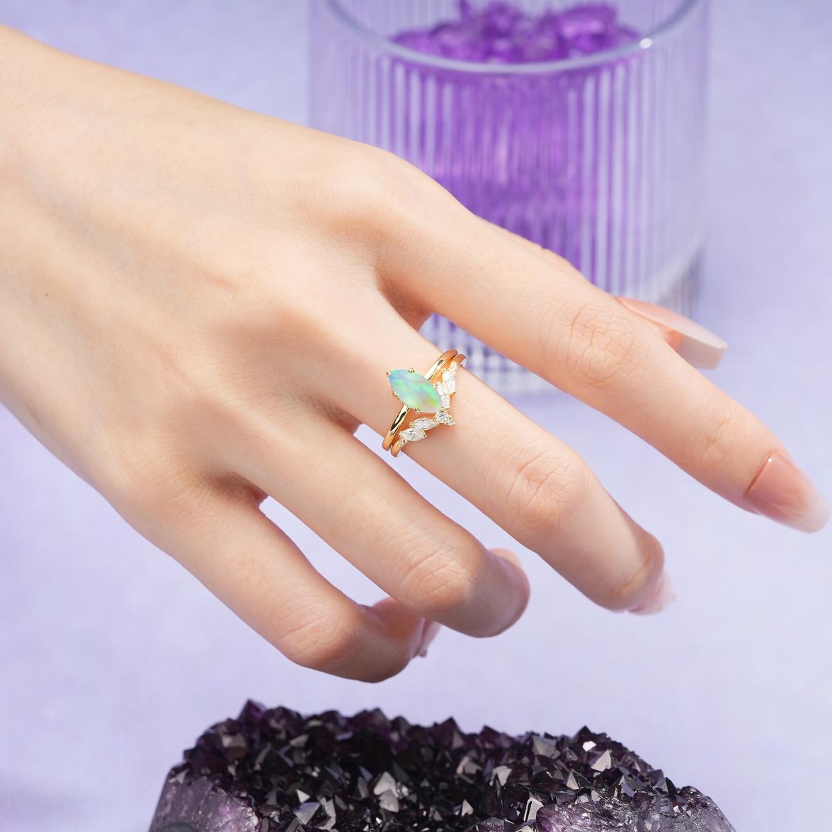 Classic, Luxurious 6-Prong Marquise Cut Fire Opal Bridal Ring Set