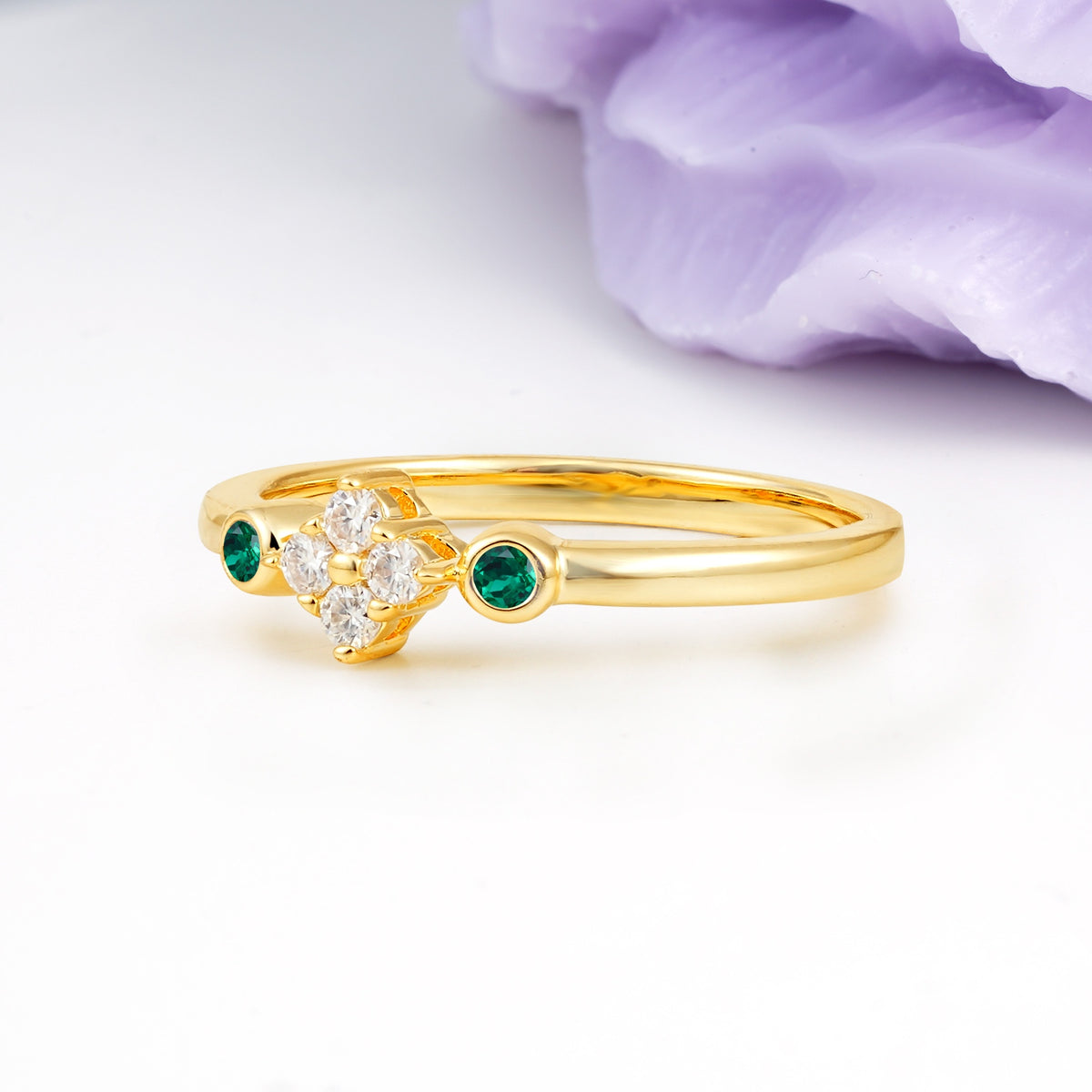 Unique and Minimalist 4-Prong Round Cut Emerald Engagement Ring - Additional view
