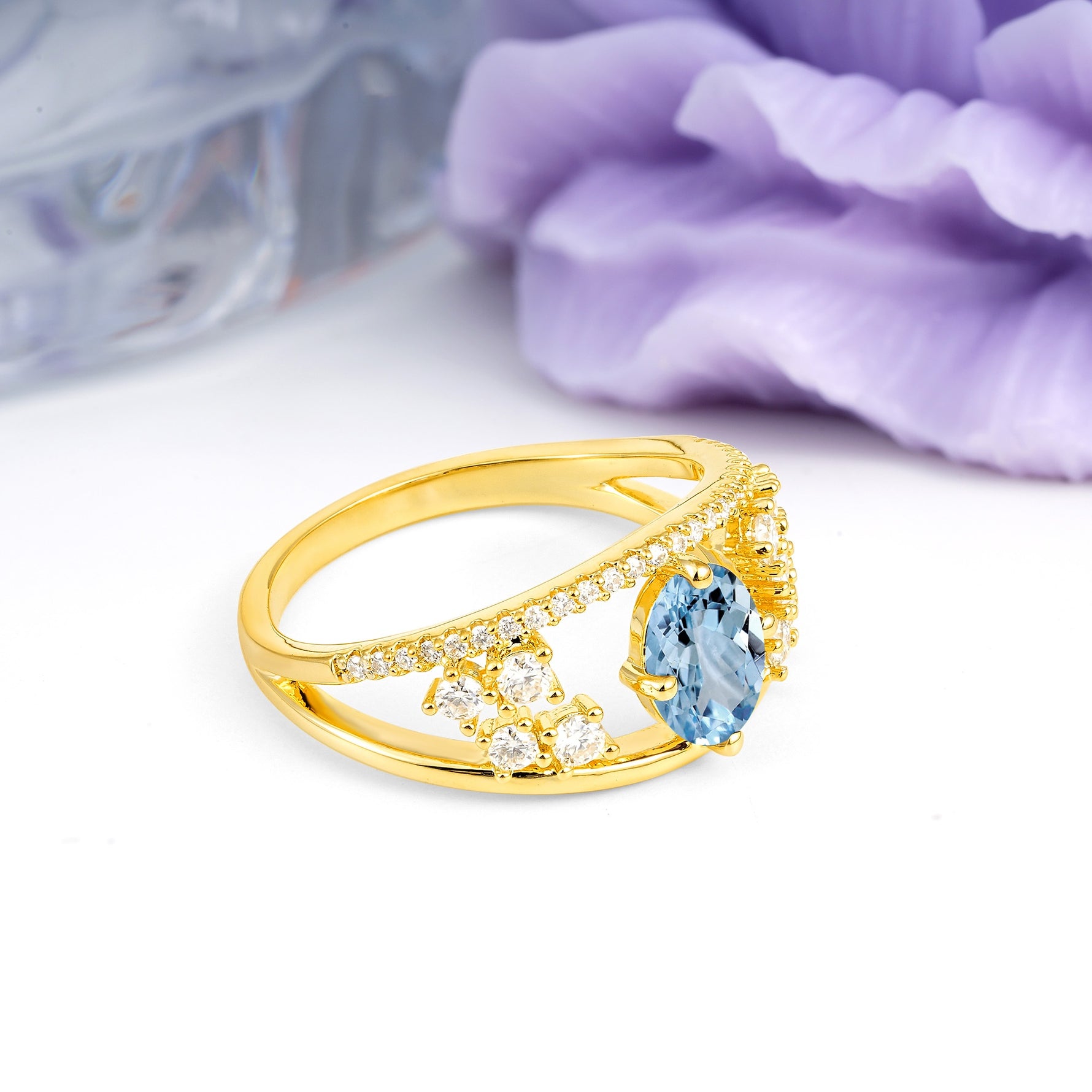 Unique Openwork, Luxurious 4-Prong, Oval Cut Aquamarine Engagement Ring - Additional view