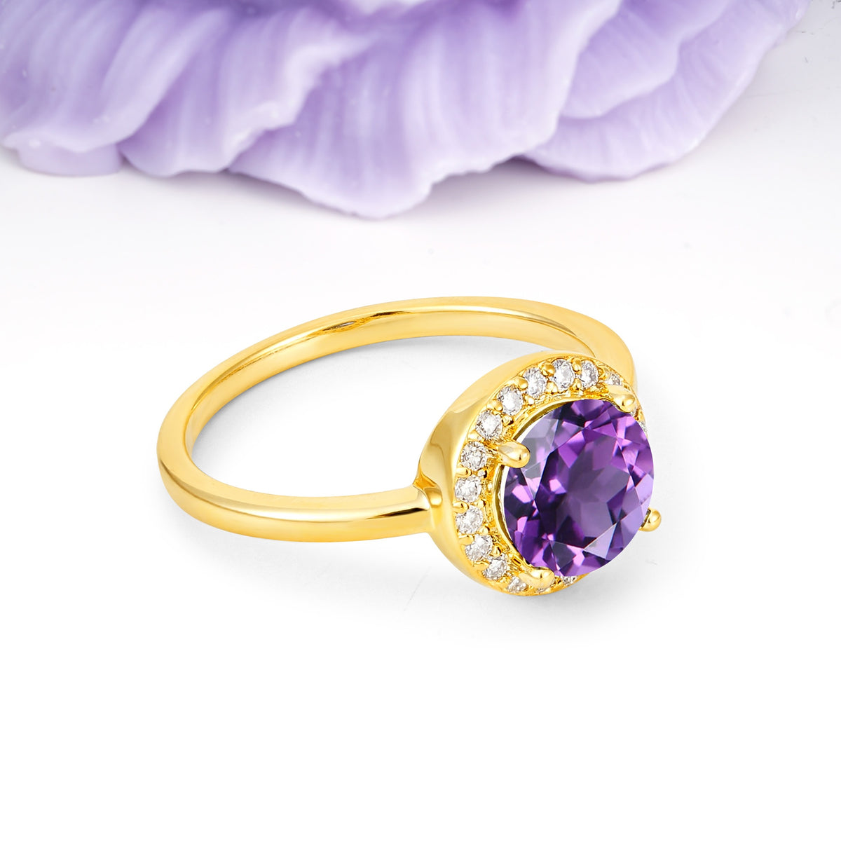 Luxurious 4-Prong Round Cut Amethyst Engagement Ring - Additional view