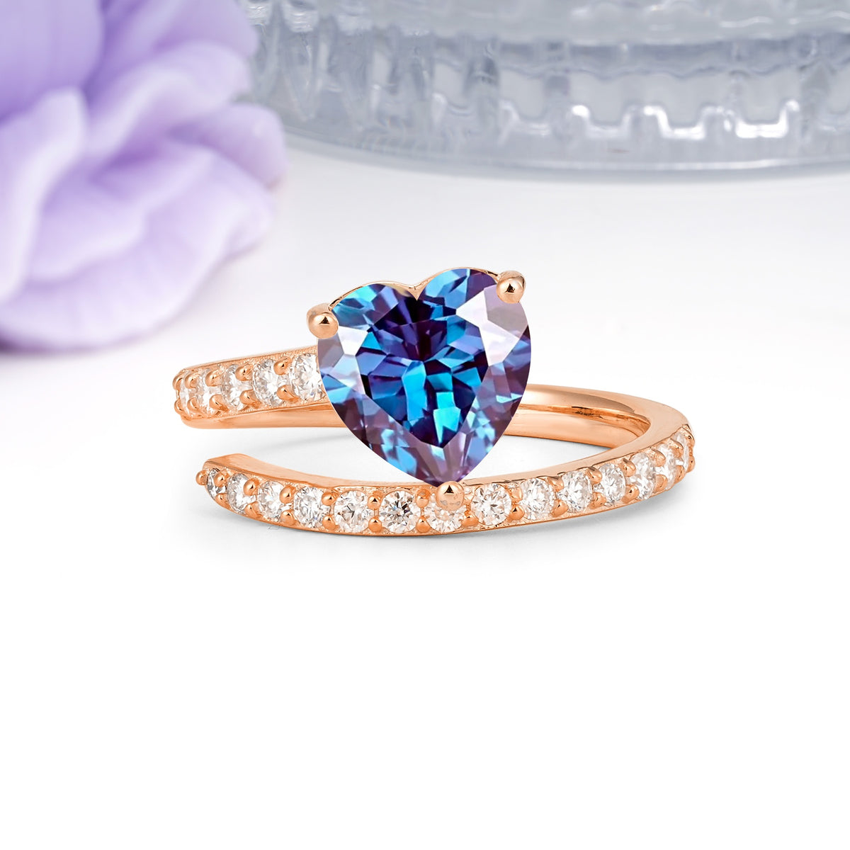 Unique Intertwined 3-Prong Heart-Cut Alexandrite Engagement Ring - Additional view
