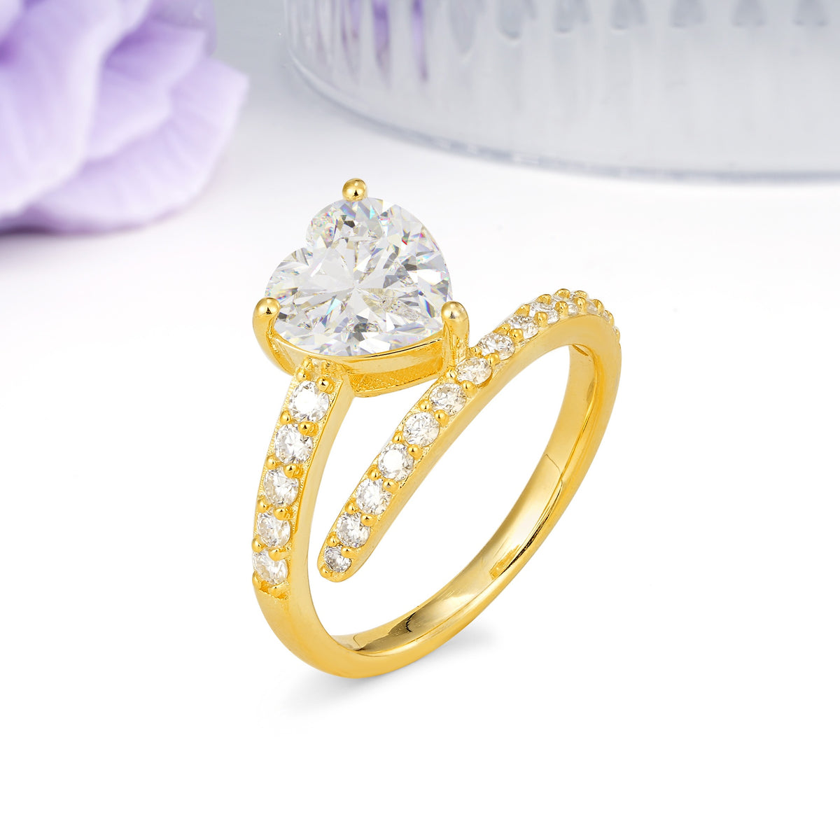Unique Intertwined 3-Prong Heart-Cut Moissanite Engagement Ring - Additional view