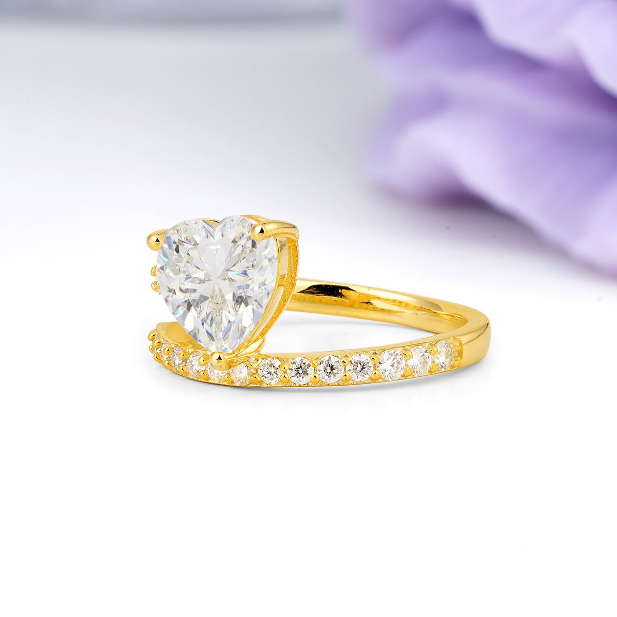 Unique Intertwined 3-Prong Heart-Cut Moissanite Engagement Ring - Additional view