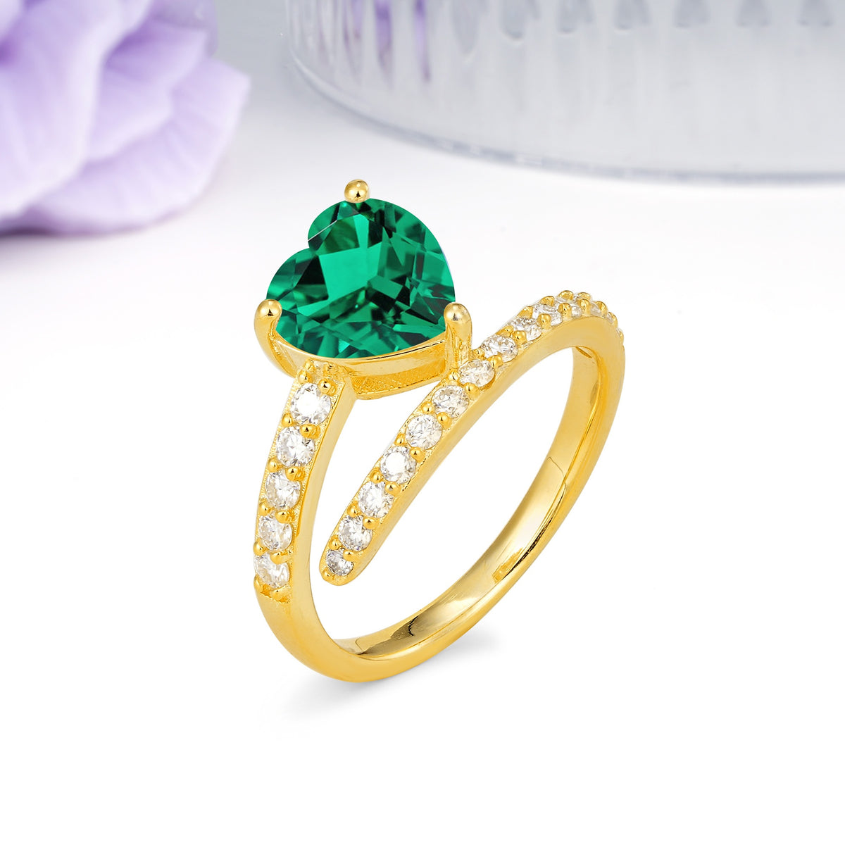 Unique Intertwined 3-Prong Heart-Cut Emerald Engagement Ring - Additional view