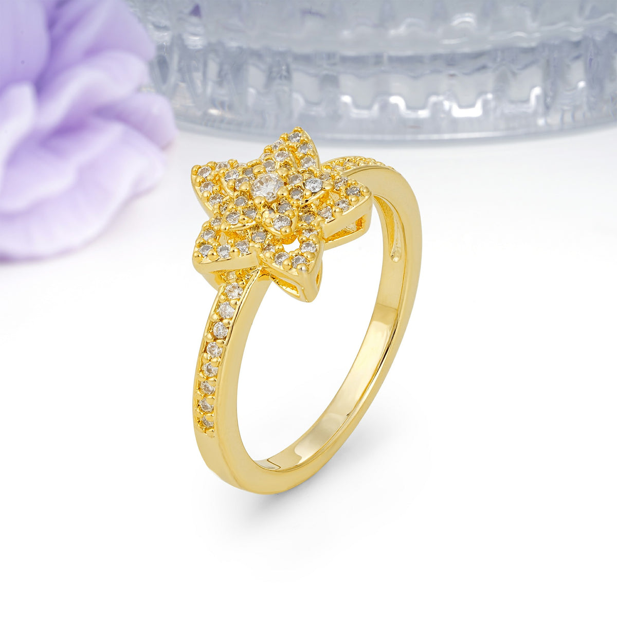 Dazzling Star?Shape Round?Cut Moissanite Pav¨¦ Wedding Ring - Additional view