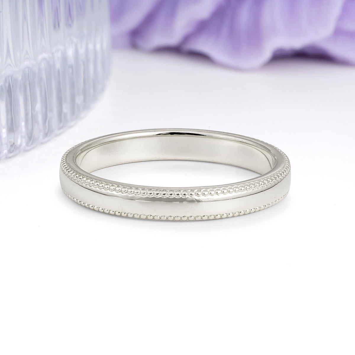 Double?Sided Milgrain Beaded?Edge Polished Wedding Ring - Additional view